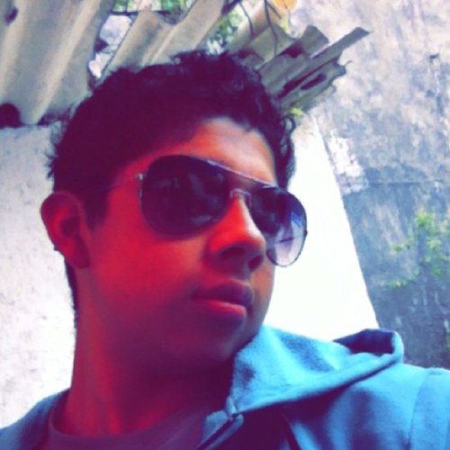 FamasoHot's profile picture. 