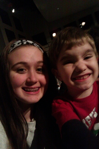 Sara15Weir's profile picture. 