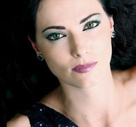 Welcome to the Twitter page for pianist Katie Mahan!