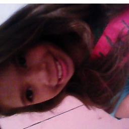 Não sou a garota mais certinha &&' nem a totalmente descontrolada. Não busco ser perfeita , mas sim ser
eu mesma.  ME SIGAM !!!

Santa Maria,    RS