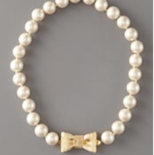 ClassySratty's profile picture. Sorority alum living life in Boston with my husband, working hard and starting our married life