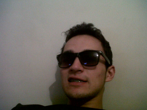 SantiagoCg1's profile picture. Un dia sin risas , es un dia Perdido !!