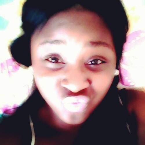 No bio just follow me at @bite_pretty