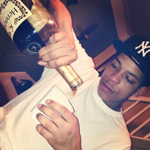 OfficiallyMaxLo's profile picture. Producer/Engineer Video Editor Graphic Designer Contact me LoLoSwava@Gmail.com INSTAGRAM / KIK : GetItLoLo