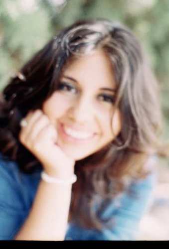 Hija de Dios, remida por la sangre de Cristo Jesús.