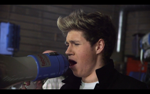 ssiKeMllaiN's profile picture. 18/f  just inlove with nialler larrybromance3. :D follow me !!