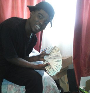 RIP GEE..RIP DON KING GUTTA YOUNGN BALLIN N ALL MY NIGGAS BALLIN