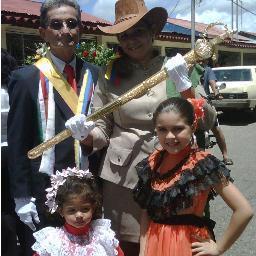 ANYCRISBIZARRO's profile picture. FIEL A MIS CONVICCIONES,PACIFISTA MAS NO PENDEJA,GUERRERA,LUCHADORA,SOCIALISTA Y ACTIVISTA.RESUMEN?SOY UNA ARRECHA Y DESENVAINO LA ESPADA D BOLIVAR X LA PATRIA