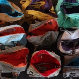 BergerBags are made with the craftmanship of traditional skilled leather workers.
BergerBags, made with love