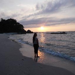 yannapope's profile picture. 