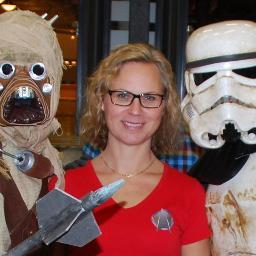 Just the regular nerd girl who enjoys life, movies, scifi, and the other usual nerdy interests :-)