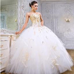 Wedding gown cleaning specialists in the UK. National courier service available. If you are in Manchester come and see us at http://t.co/3e3TxG2N35