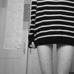Height: 5'4 SW: 110 pounds CW: 99 pounds GW1: 100 pounds GW2: 95 pounds UGW: skinny