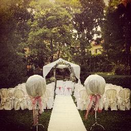 HGiardini's profile picture. Un angolo di tranquillità immerso nel verde.L'eleganza degli ambienti e l'atmosfera si coniugano ad un servizio attento e cordiale.