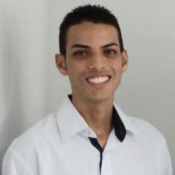 É necessário sempre acreditar que o sonho é possível, que o céu é o limite.. ♪