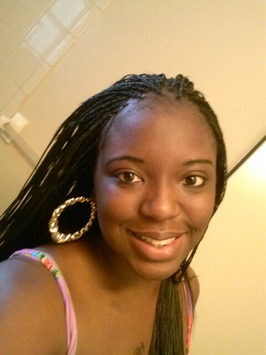 mzmeme20's profile picture. 