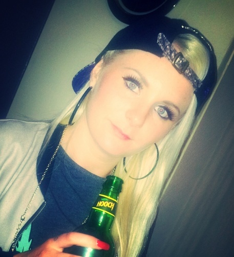 LouiseM18's profile picture. Dadundun!!!