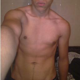 :o mi... mi biografia si si claro esque nadie me lo habia preguntao antes pues aver por donde empezar.... pos.... pos.... pos tu pregunta y ya contesto
