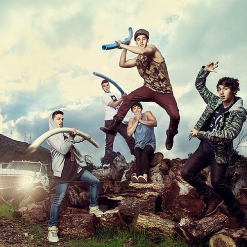 The Janoskians are the best hope one day I get to meet them. Love there videos on Youtube cant wait to see more in 2013***THEJANOSKIANS*******