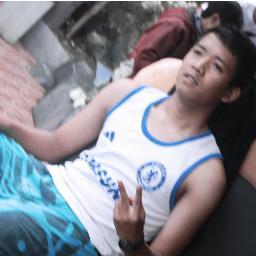19 Februari 1995 | Smk 8 bandung | follow? just mention ☺|@Risaaaa3 ☺♥