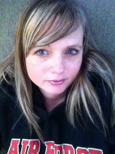 cynthis732030's profile picture. A strong mined women.