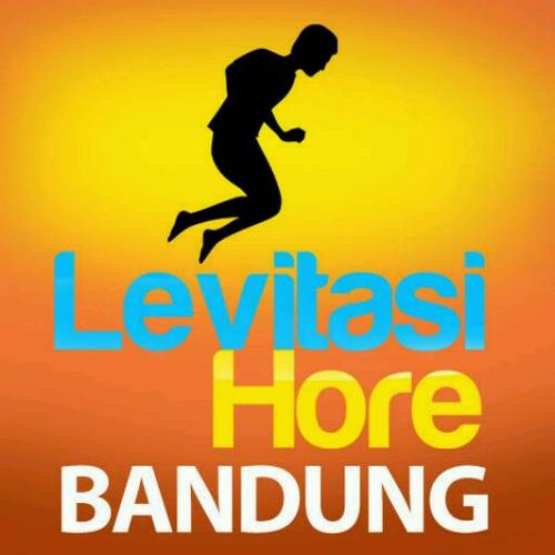 Komunitas Fotografi Levitasi Bandung  Email:levitasihorebdg@yahoo.com We Levitate not Jump! CP : 0898 6034 596 (Boye)