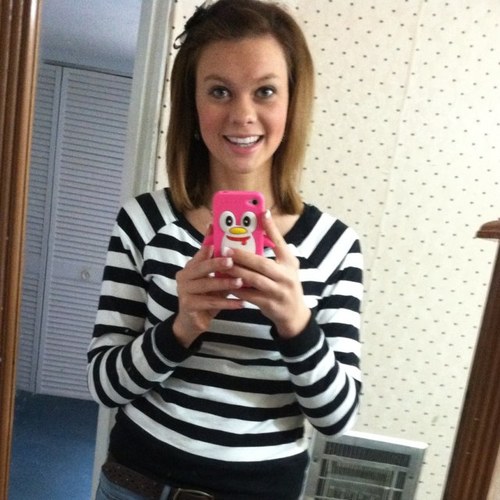 sareybeth's profile picture. 