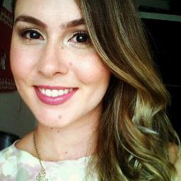 Jornalista. Assessora de Comunicação da Universidade Federal de Sergipe (UFS).