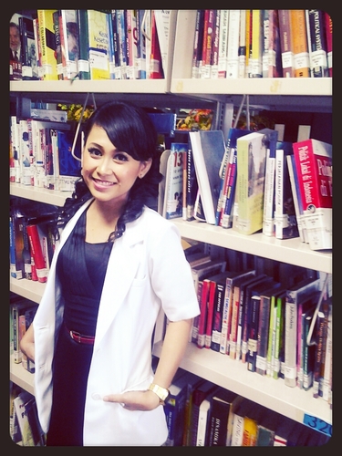 Sisca_Alvionita's profile picture. 