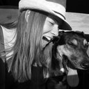 Sarah Warnock - @APESUNDERCOVER - Twitter