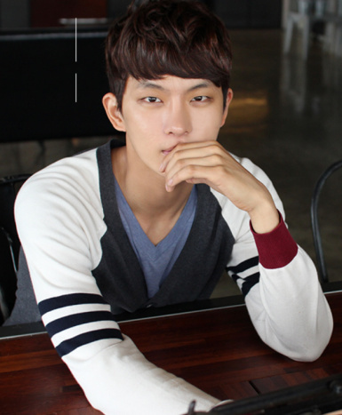 Hyuckwonsou's profile picture. 오혁원님의 공식 팬카페 '소유' 의 공식 트위터 계정입니다.