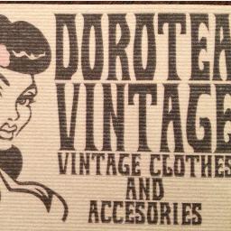 un negozietto dove trovare capi unici dal sapore vintage anni 40',50',60',70',80' business enquiries doroteavintage@gmail.com