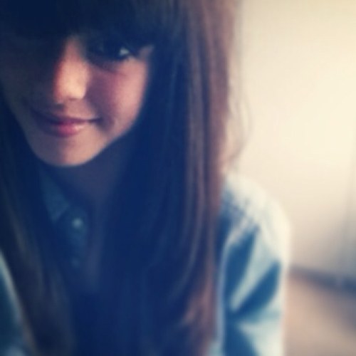 Dont care what people think of me❤ dont judge, be yourself& never change for someone else❤ http://t.co/FJLn6hIMQz
