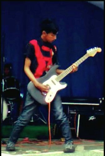 Belajar menuntut ilmu untuk masa depan.@MitaEnglandMuse and @Aradrizki adlah idolaku