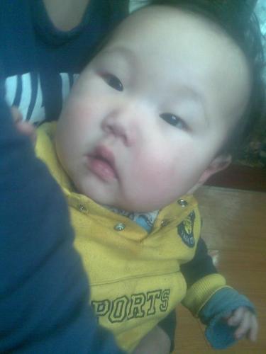 bat_tsetseg's profile picture. 