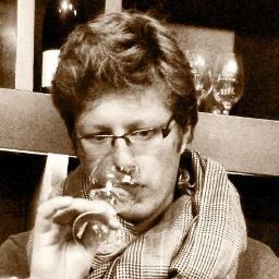 Œnologue / passionné de vin et viticulture.....et surtout grand (Carmet)sien