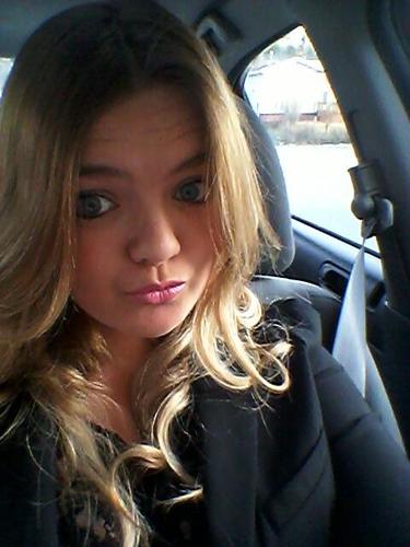 ashley_lawlor1's profile picture. 