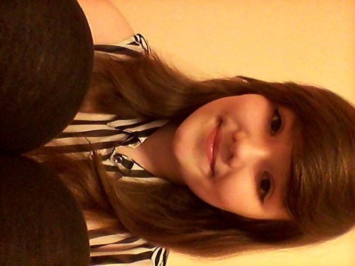Hey, guys! I'm singing Parufka (xD) Follow me  I follow back xoxo Please follow my best friend @LoveIsLegal she follows back! x
