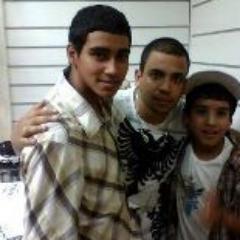 djsam3Fs's profile picture. Eu peço muita luz
Pra quem não tem cheques
Todo tipo de luz
Menos a luz do giroflex