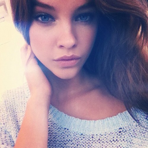 HollyBrooksEA's profile picture. Erm I can manipulate time and I love to have fun | 17 | Single