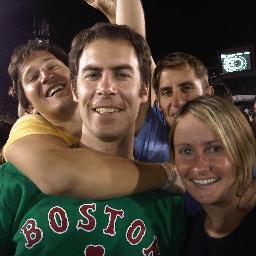Boston in LA. Sports and Music for work and fun. Red Sox, UCLA, Bowdoin. Love the environment!