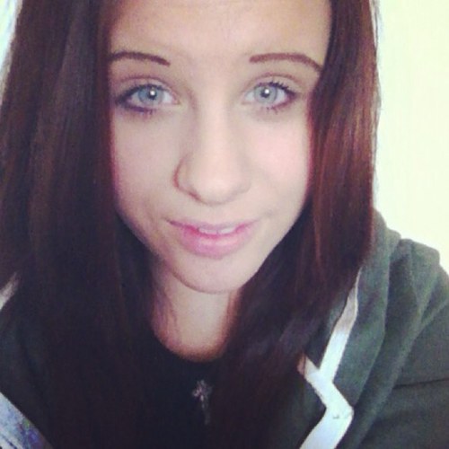 kiss4elz's profile picture. If you're not a fan of Lana, don't follow me because i wont follow you back :)) 23.5.13 - greatest night of my life, @LanaDelRey live bitches.