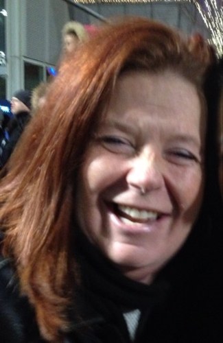 desteves513's profile picture. 