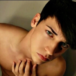ChicoQueEnamora's profile picture. Si algun dia estas mal , habla con migo , te hare sentir mejor lo prometo :)