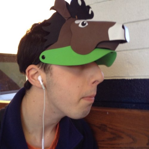 Wordsmith524's profile picture. I can't describe myself in 140 characters. Nobody can. To do so would be severely limiting