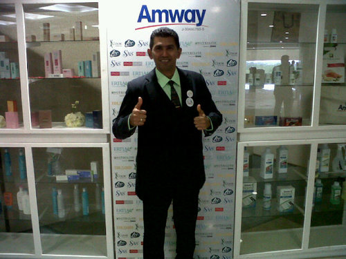 carloslea778's profile picture. Casado, Licenciado en Educación Mención Inglés y Empresario Amway. Construyendo Redes de Mercadeo para alcanzar la Libertad Financiera.$