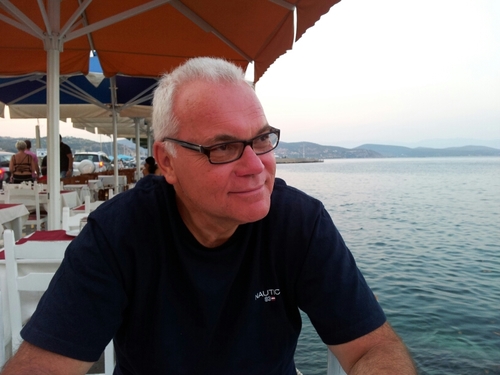 Anesthesiologist, born in Thessaloniki, in 1954.