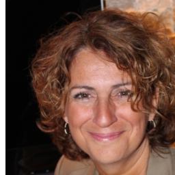 Stratège d'affaires et marketing, formatrice, conférencière, auteure, bloggeuse - Expert Marketing & e-marketing - public speaker, author/ blogger