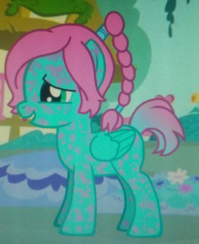 h..hello im bubble gum im a filly who is easy to hurt but loves candy and my moms are @r34_djpon3 and @demon_skyblade if you see me dont try to scare me ok