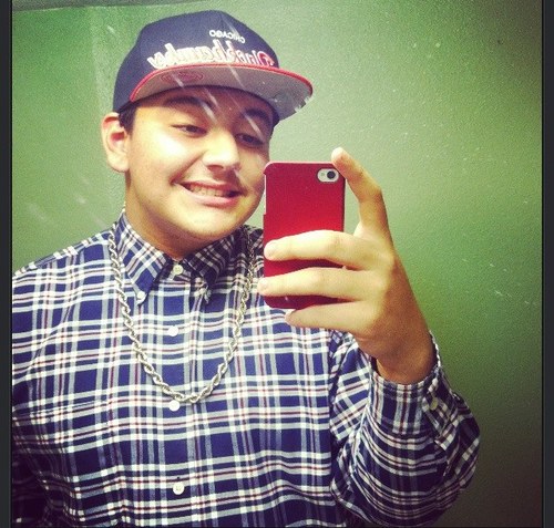 I have a passion for soccer ⚽ ,
Im Taken 16 and ready for whatever life throws at me